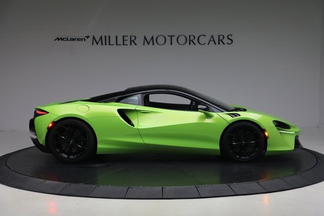 2023 McLaren Artura Performance