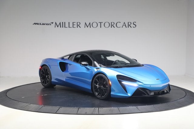 2024 McLaren Artura Performance