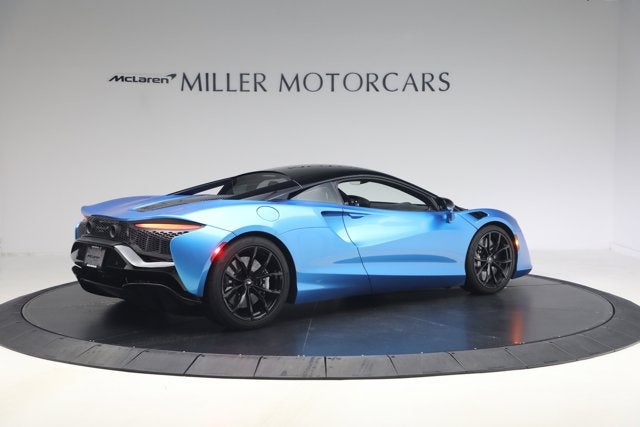 2024 McLaren Artura Performance