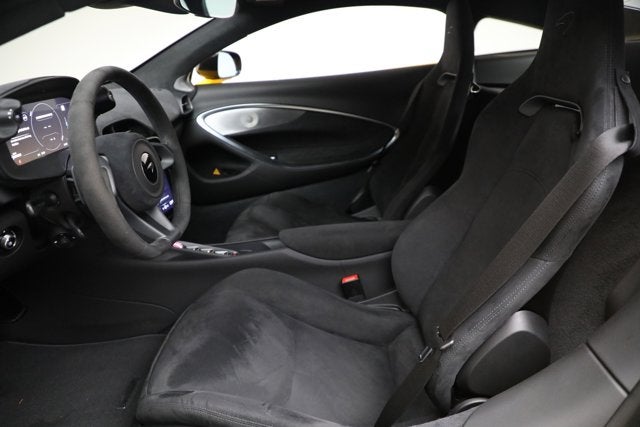 2024 McLaren Artura Base