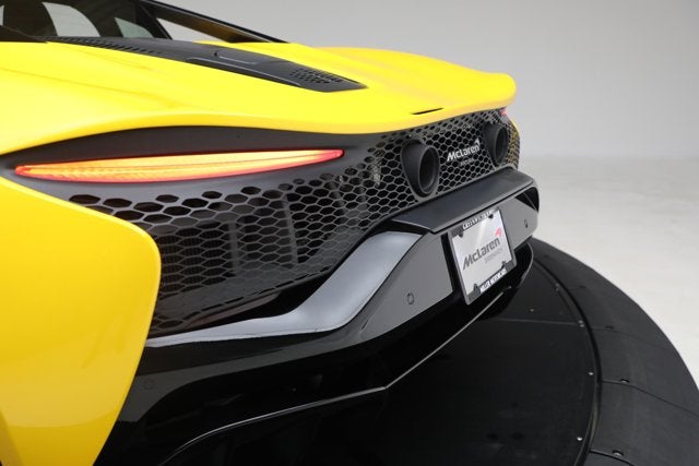 2024 McLaren Artura Base