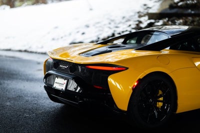 2024 McLaren Artura Base