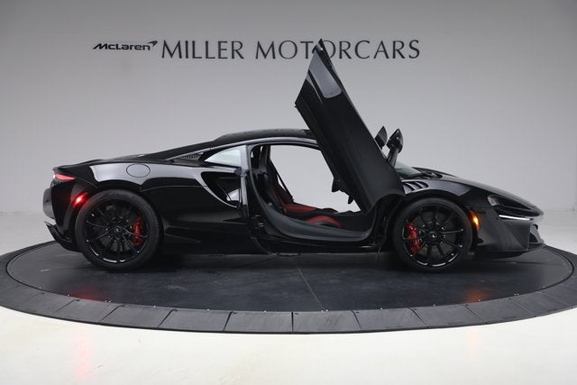 2024 McLaren Artura TechLux