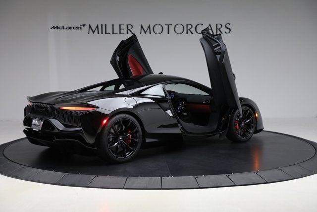 2024 McLaren Artura TechLux