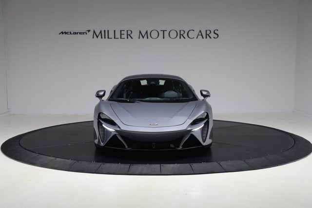 2024 McLaren Artura Performance