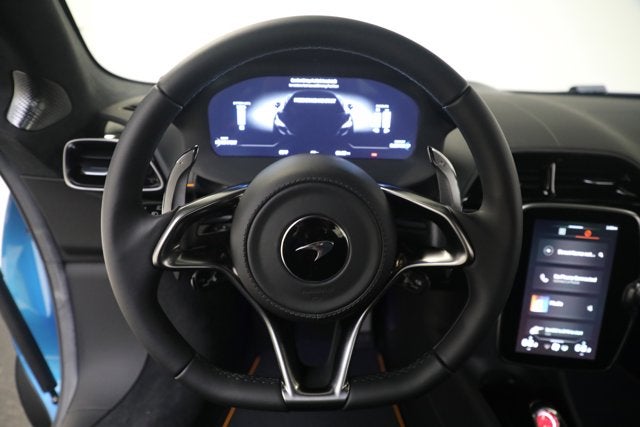 2023 McLaren Artura TechLux