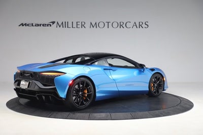 2023 McLaren Artura TechLux