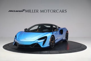 2023 McLaren Artura TechLux