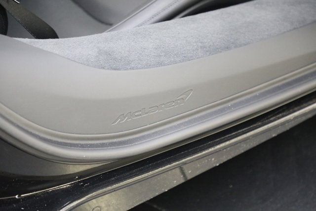 2025 McLaren Artura TechLux