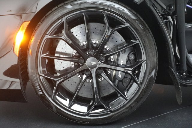 2025 McLaren Artura TechLux