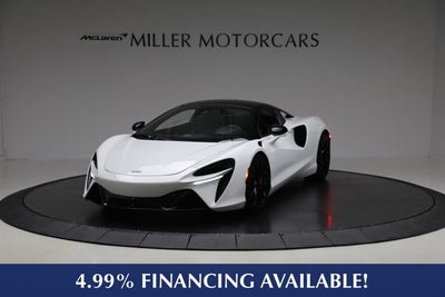 2023 McLaren Artura TechLux