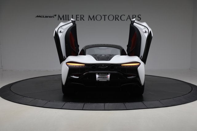 2023 McLaren Artura TechLux