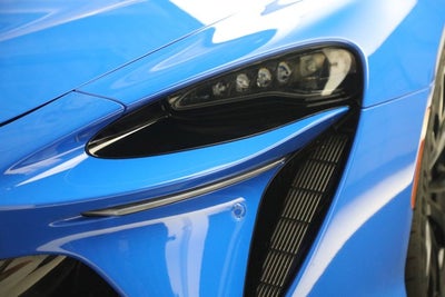 2023 McLaren Artura Performance