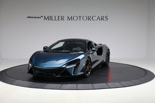 2025 McLaren Artura Spider Base