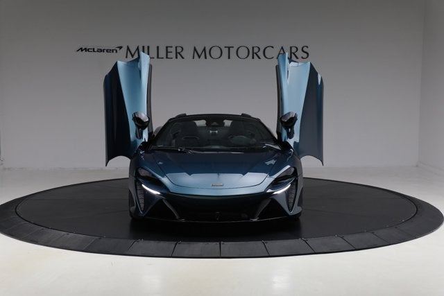 2025 McLaren Artura Spider Base