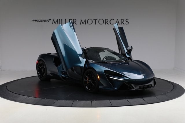 2025 McLaren Artura Spider Base
