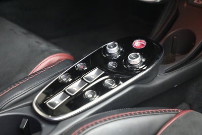 2023 McLaren GT Pioneer