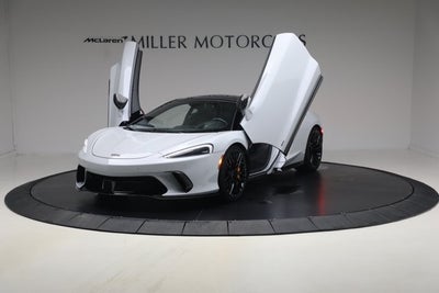 2025 McLaren GTS Performance