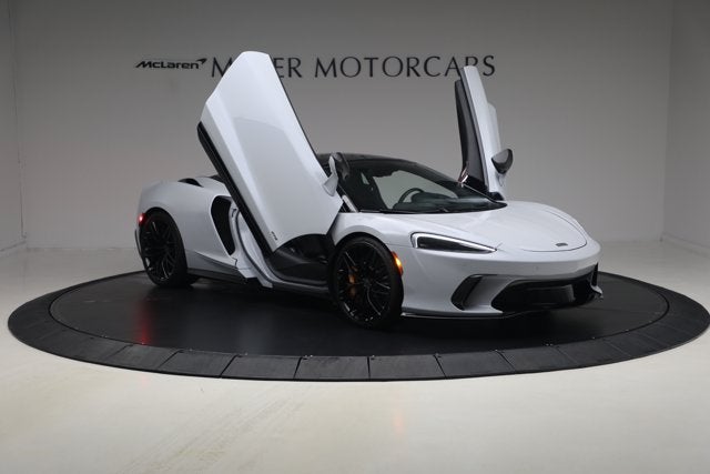 2025 McLaren GTS Performance