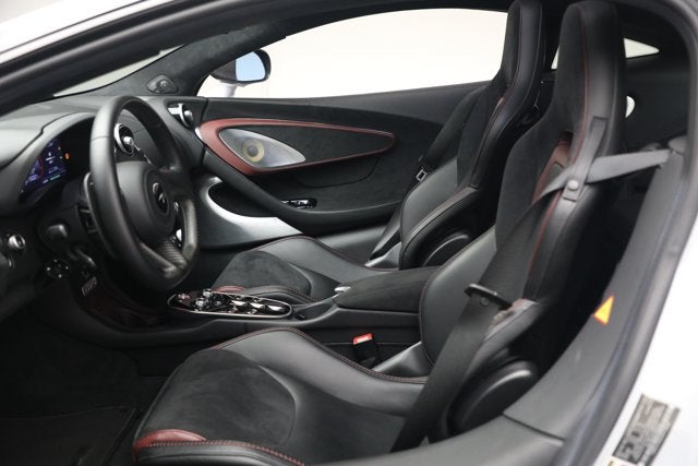 2025 McLaren GTS Performance
