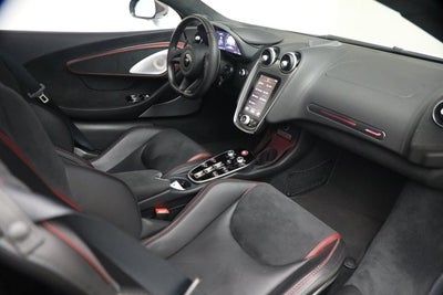 2025 McLaren GTS Performance