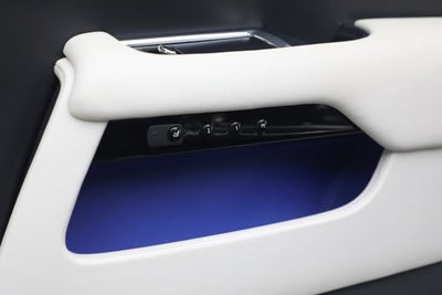 2017 Rolls-Royce Dawn 