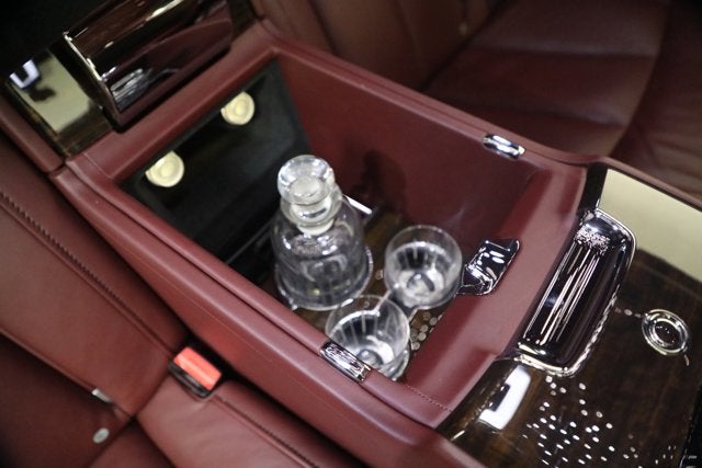 2018 Rolls-Royce Phantom EWB