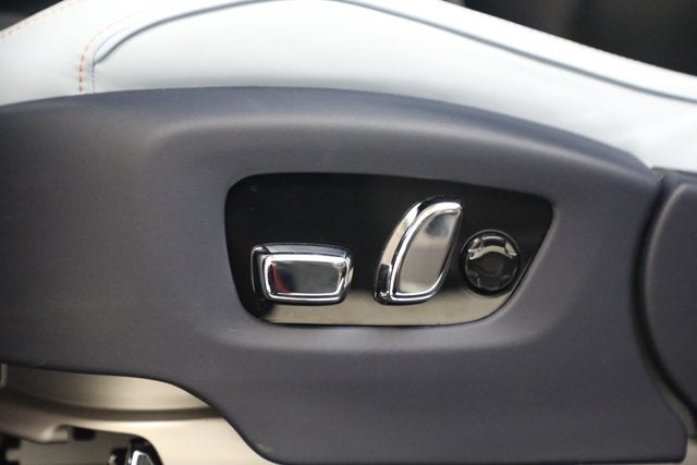 2024 Rolls-Royce Spectre 
