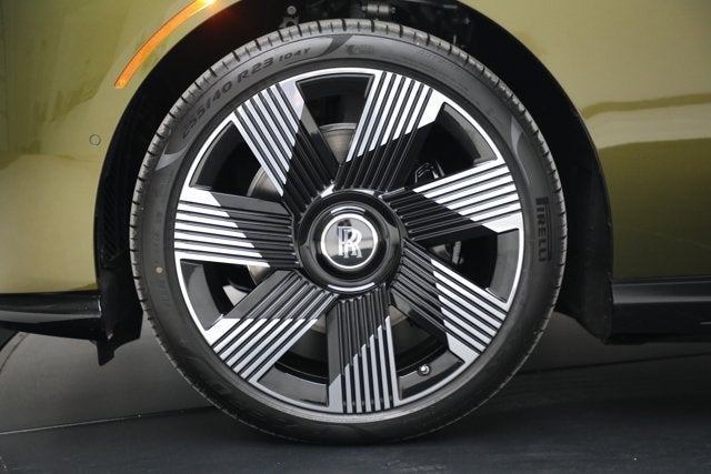 2025 Rolls-Royce Spectre 