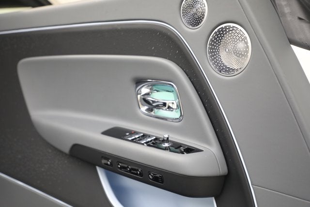 2026 Rolls-Royce Spectre 