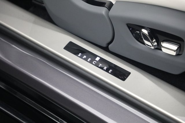 2024 Rolls-Royce Spectre 