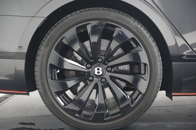 2022 Bentley Flying Spur V8