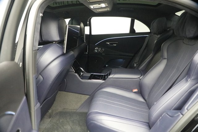 2023 Bentley Flying Spur V8