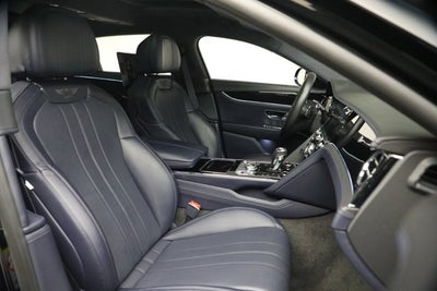 2023 Bentley Flying Spur V8