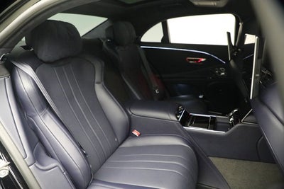 2023 Bentley Flying Spur V8