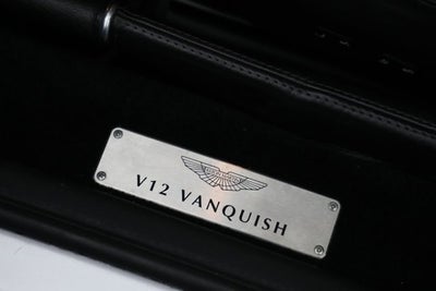2005 Aston Martin V12 Vanquish S
