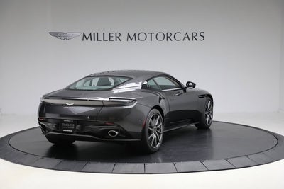 2019 Aston Martin DB11 V8