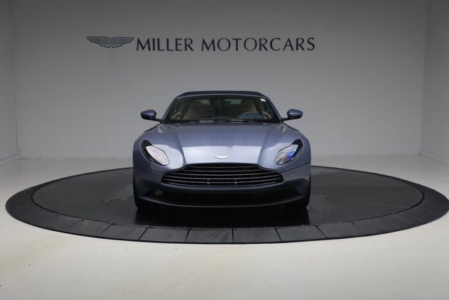 2022 Aston Martin DB11 Volante