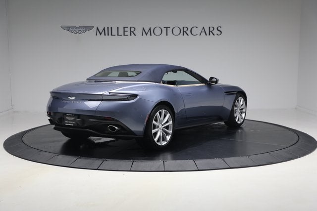 2022 Aston Martin DB11 Volante