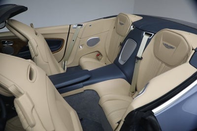 2022 Aston Martin DB11 Volante