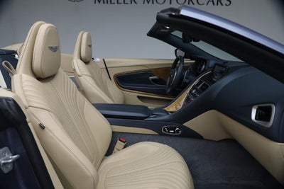 2022 Aston Martin DB11 Volante