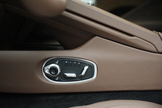 2025 Aston Martin DB12 V8