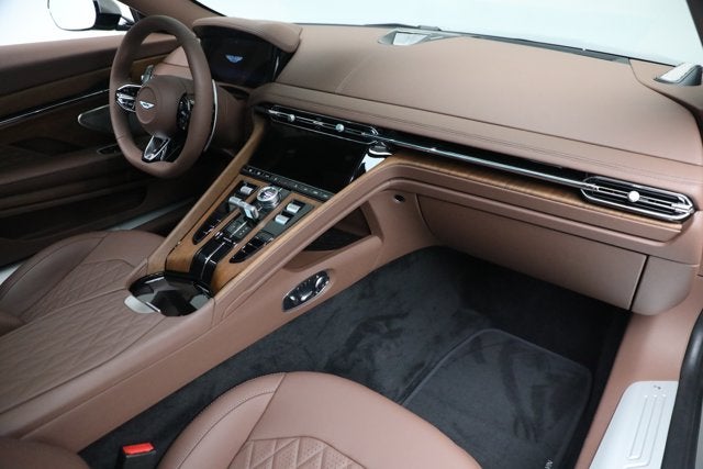 2025 Aston Martin DB12 V8