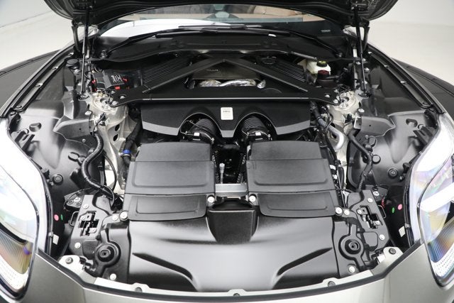 2025 Aston Martin DB12 V8