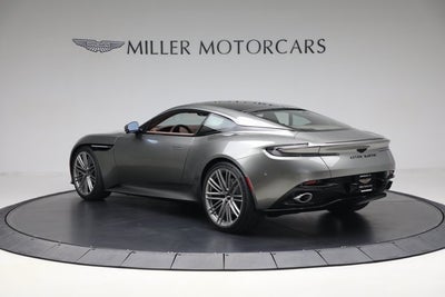 2025 Aston Martin DB12 V8