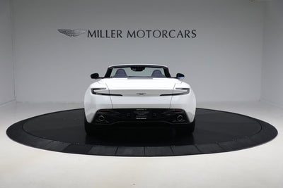 2024 Aston Martin DB12 Volante