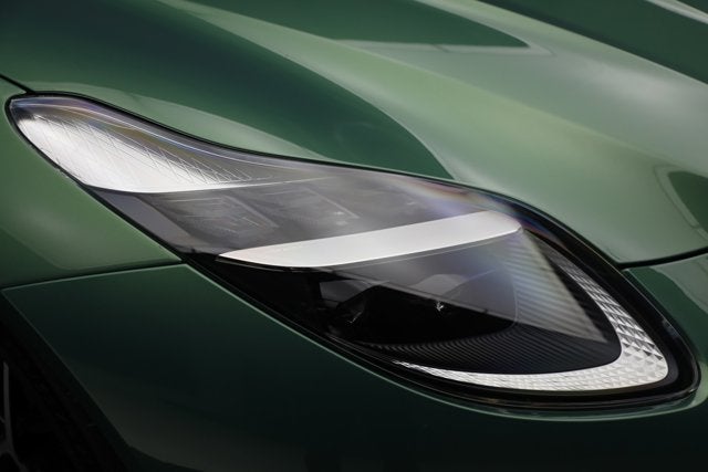 2025 Aston Martin DB12 Volante