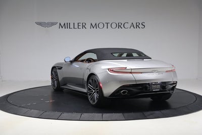 2024 Aston Martin DB12 Volante
