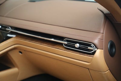 2024 Aston Martin DB12 Volante