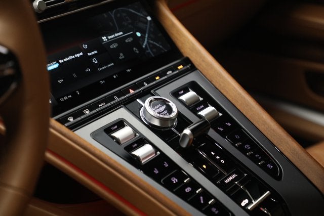 2024 Aston Martin DB12 Volante
